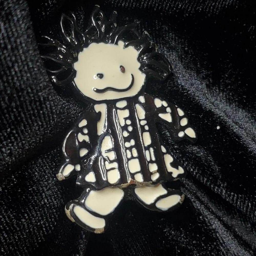 Whimsical Ragdoll Girl / "Wild Hair" Child Pin